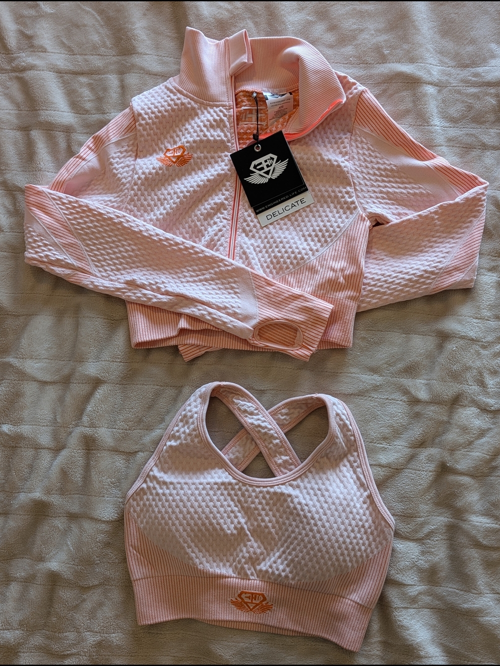 Body Engineers - Cropped Zip Jacket & Bra Set
